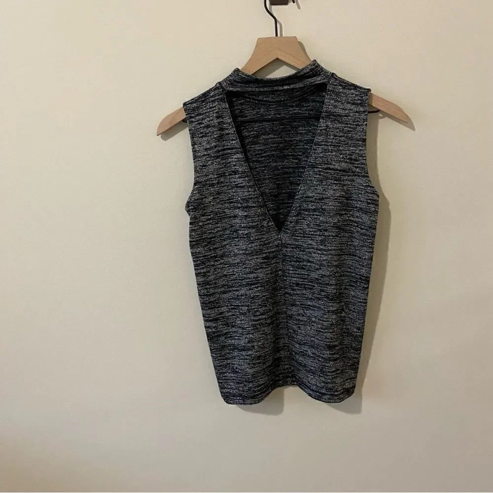 Rag & Bone Keyhole Back Tank - Picture 3 of 8